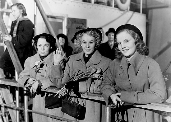 suomalaistyttojatukholmassa1still