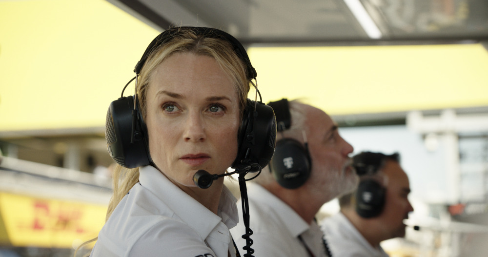 f1still1
