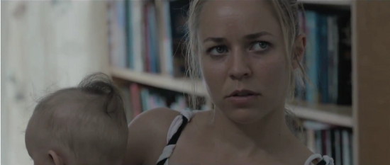 Paula Vesala elokuvassa 3 Simoa - kuvankaappaus trailerista